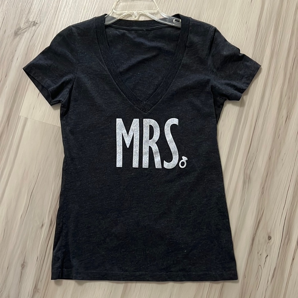 Charcoal grey short sleeve top size small